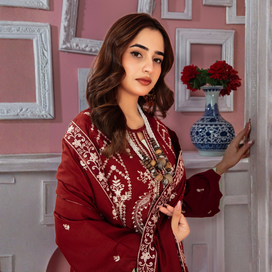 POPUS Embroidered Danak Suit with Shawl