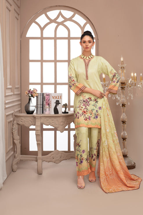 Elegant Khaddar 3-Piece Suit – Grace Meets Winter Comfort