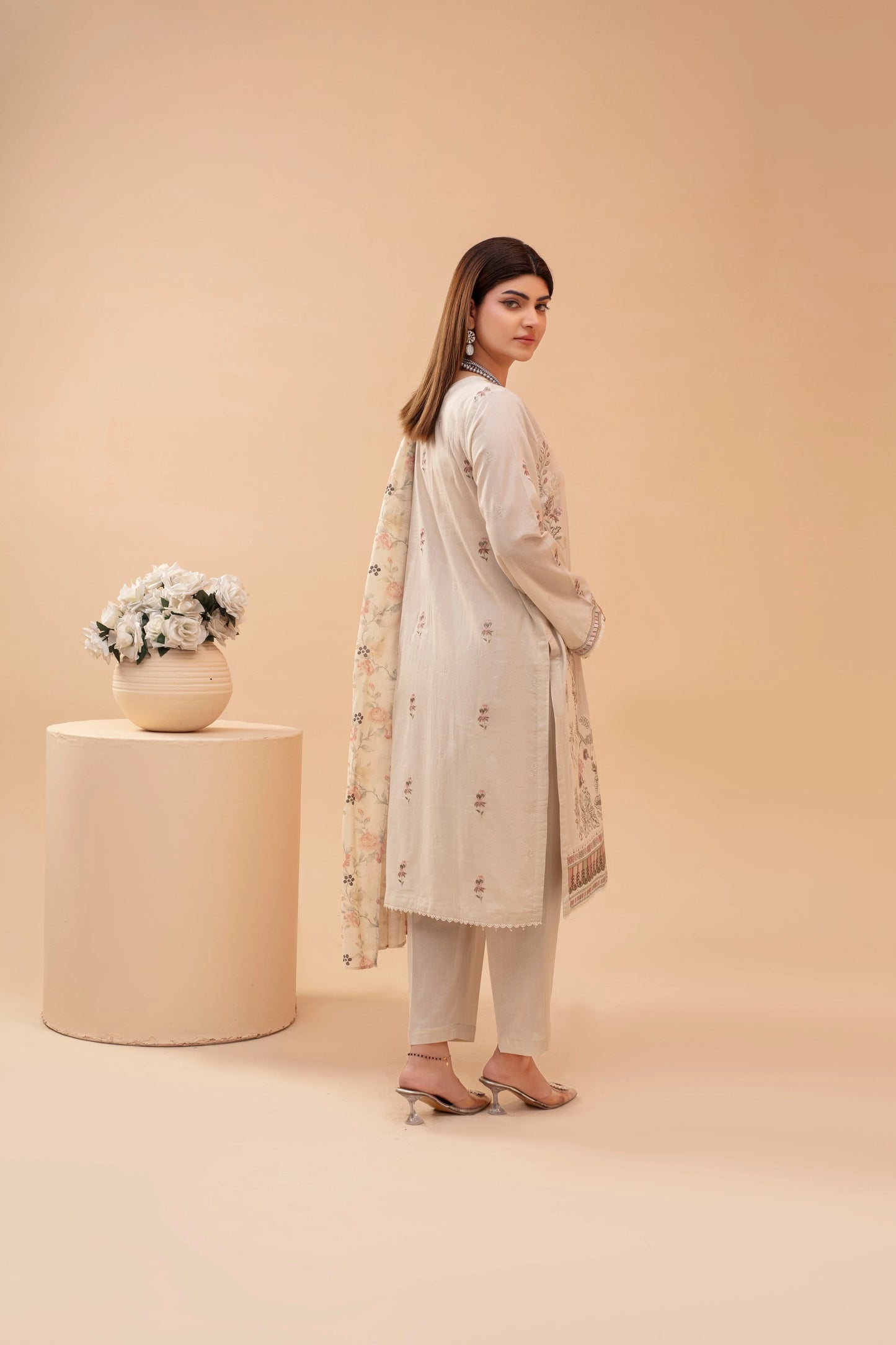 Popus Three Piece Embroidered Lawn Suit With Embroidered Fancy Dupata