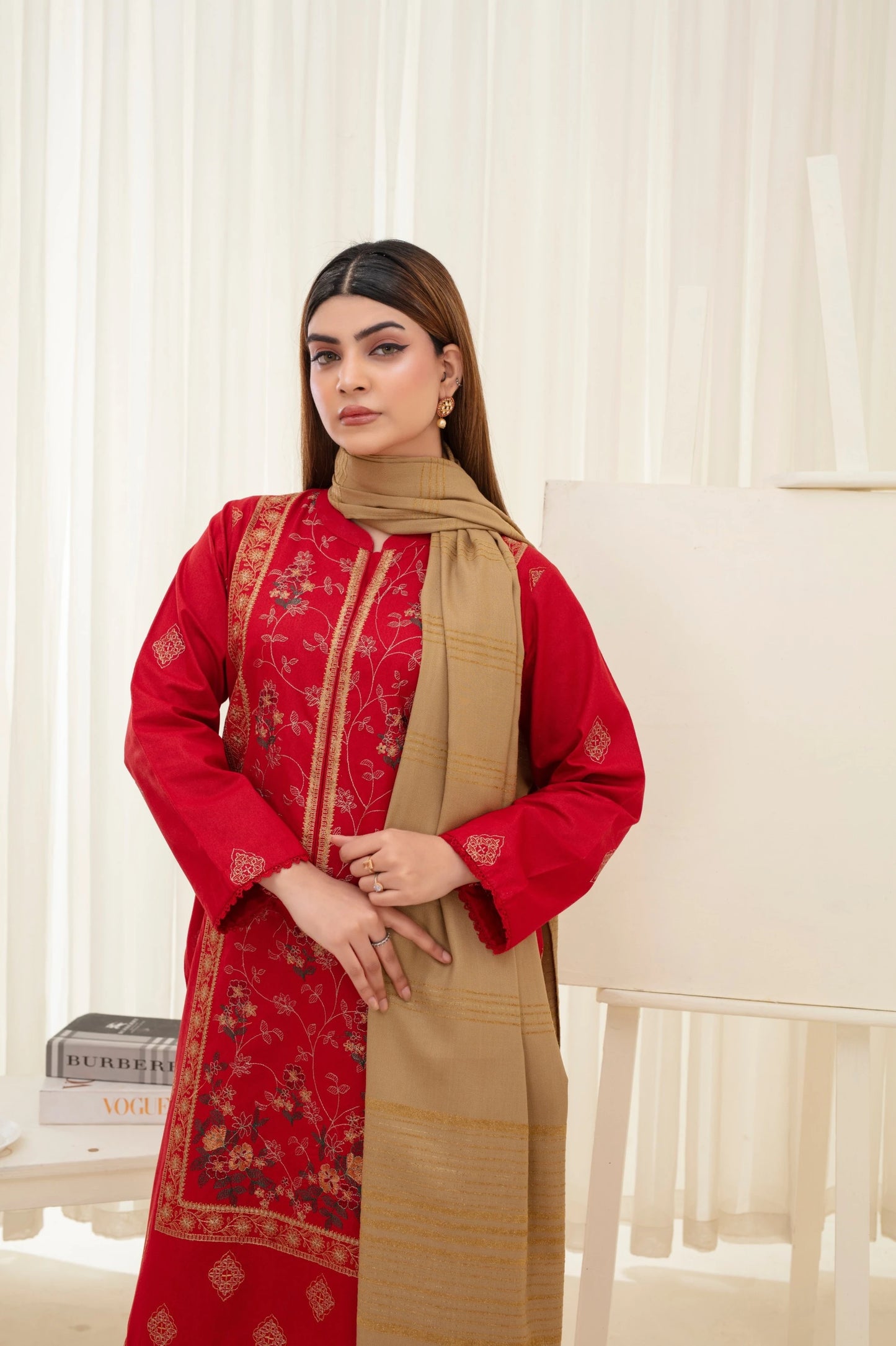 Popus Karandi By Karandi Embroidery Three Piece Suit With Soft Velvet Shawl