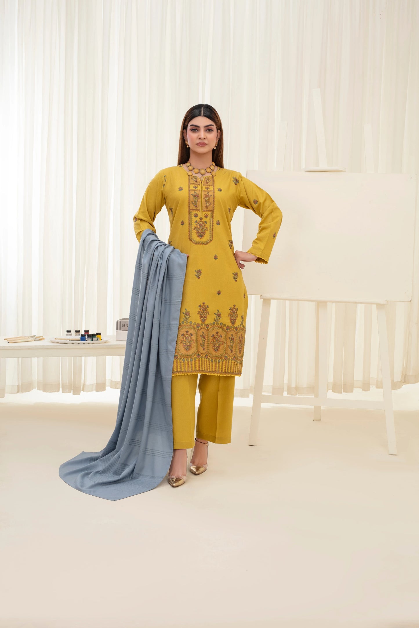Popus Karandi By Karandi Embroidery Three Piece Suit With Soft Velvet Shawl