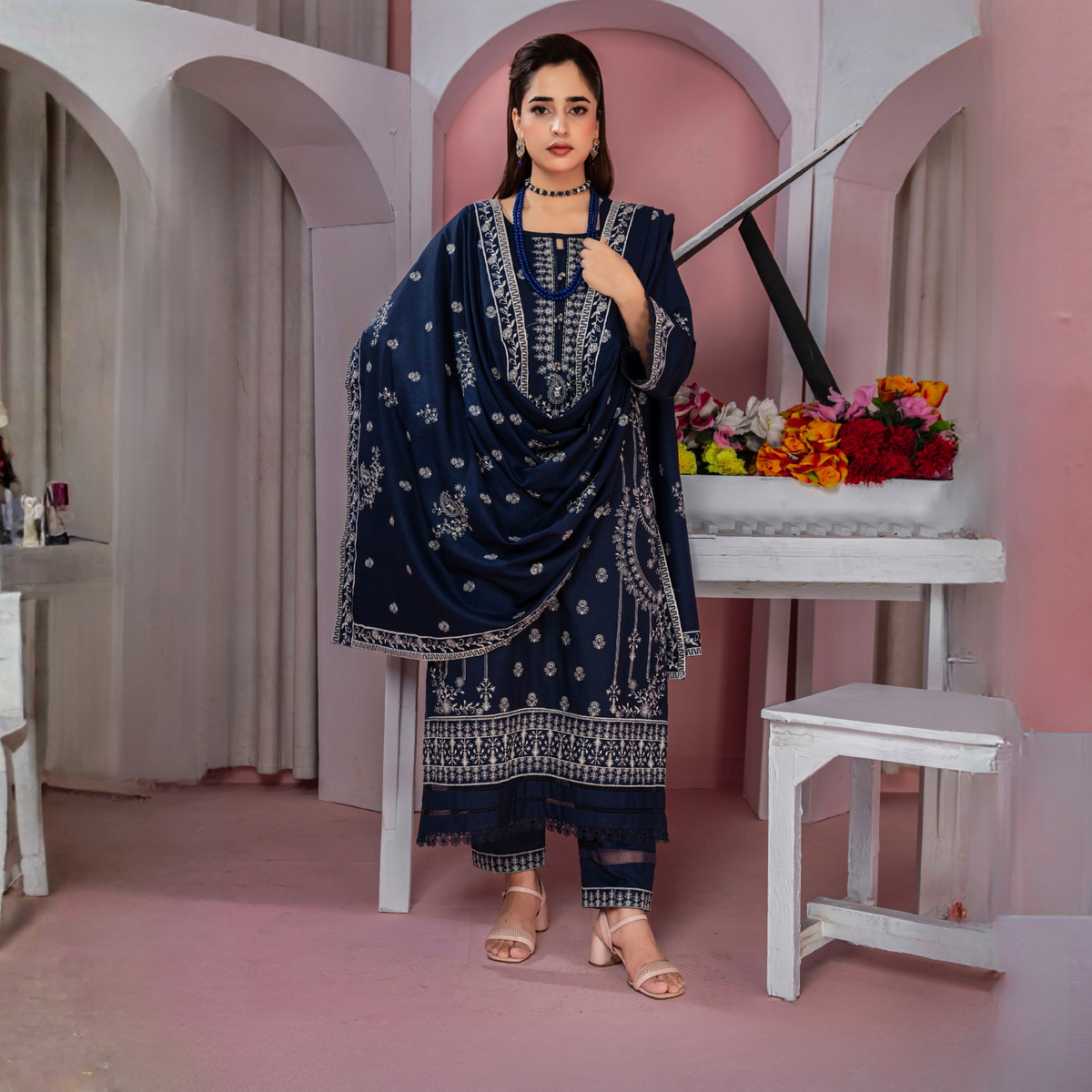 POPUS Embroidered Danak Suit with Shawl