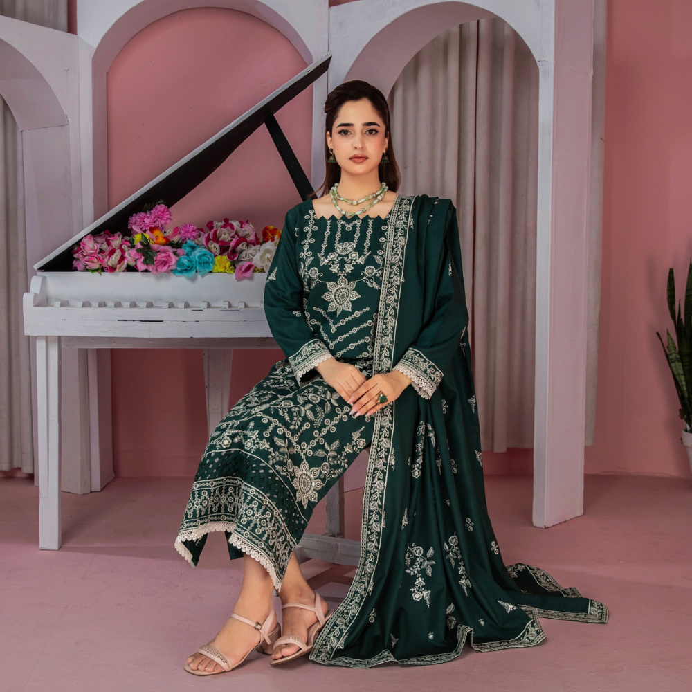 POPUS Embroidered Danak Suit with Shawl