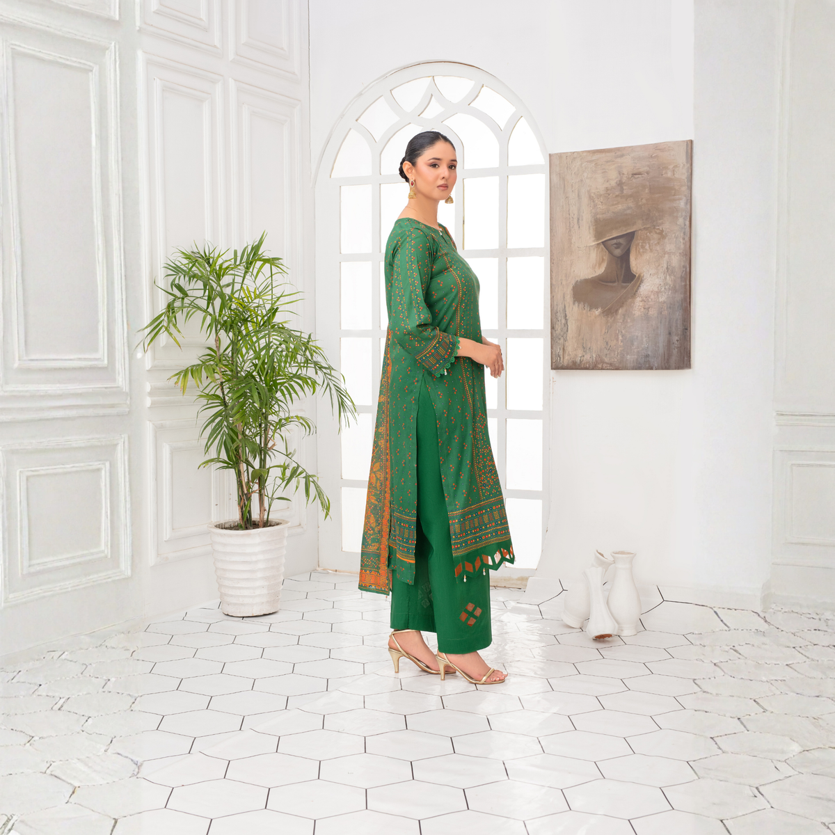 Unstitched 3-Piece Lawn Suit